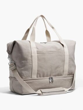 Lo&Sons Catalina Deluxe Large Weekender Bag In Dove Grey